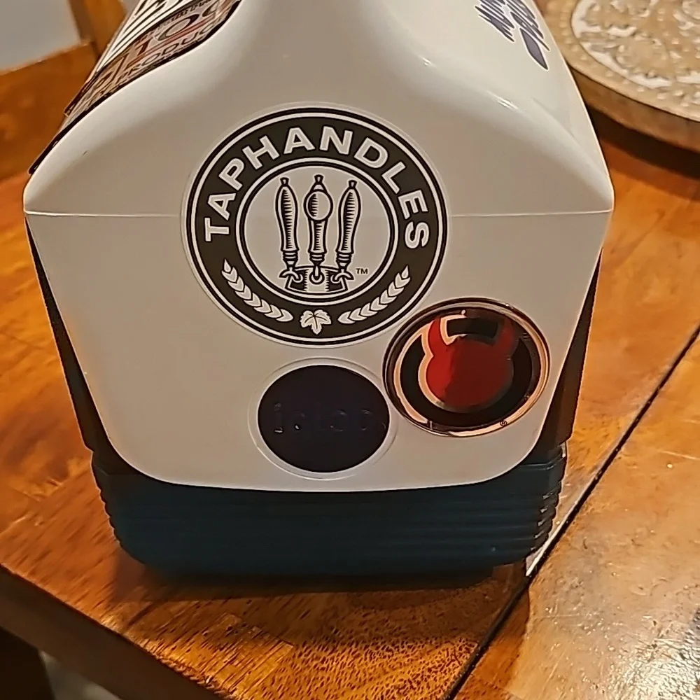 MUNCHMATE PLUS by Igloo Blue/green and White Cooler. - Picture 2 of 7